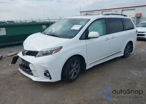 2018 Toyota Sienna Se Premium 8 Passenger из США, поврежденный, VIN 5TDXZ3DC3JS959143